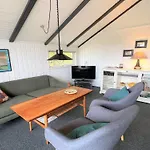 Antonelle - 1-7km From The Sea By Interhome Nyaraló Blåvand