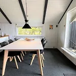 Nyaraló Antonelle - 1-7km From The Sea By Interhome *